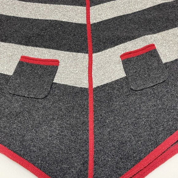 Patagonia Poncho Cape Women Small Gray Striped Loislee Pullover V Neck Sweater - Picture 10 of 14